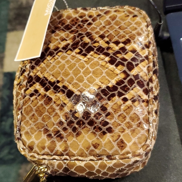 Nwt  Michael Kors Snakeskin Crossbody Bag Purse m - Picture 5 of 15